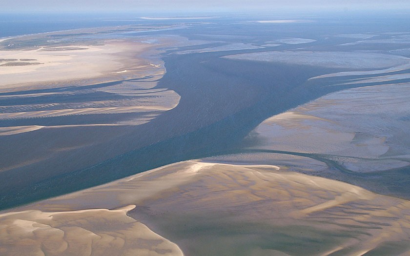 Luchtopname waddengebied (Foto:www.fotofitis.nl)