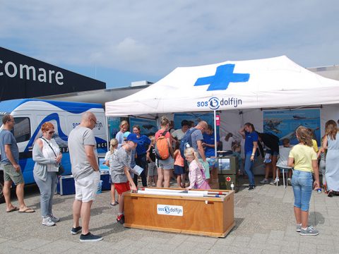 Het Walvisziekenhuis van SOS Dolfijn op de Walvisdag bij Ecomare